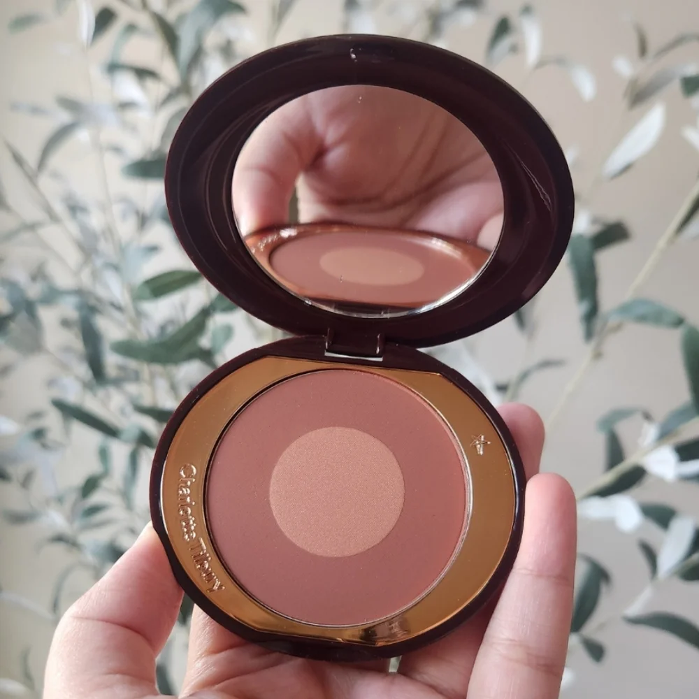 Charlotte Tilbury like new